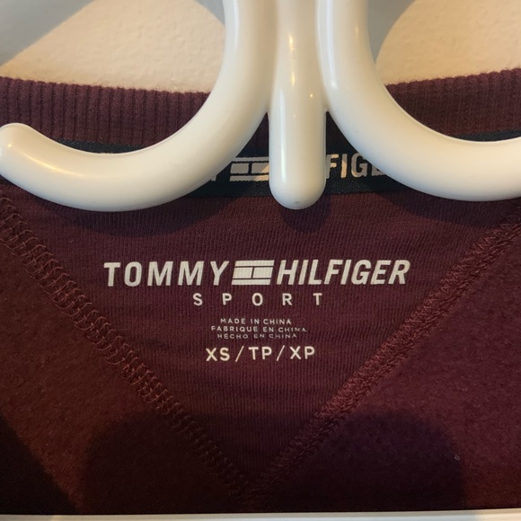Tommy Hilfiger crewneck size XS - Picture 4 of 5